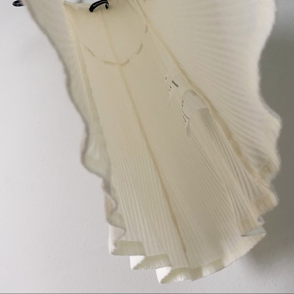 Reformation Granada Ribbed Ruffled White Mini Dress - Picture 10 of 12